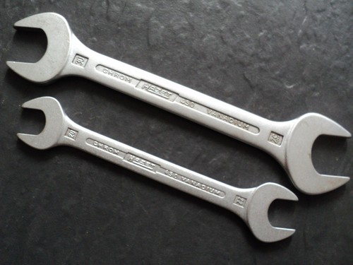 Two vintage 1980s - vintage, 450
