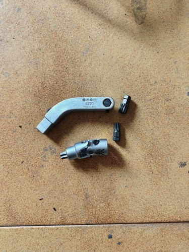Door adjustment key 3320 - adjustment,