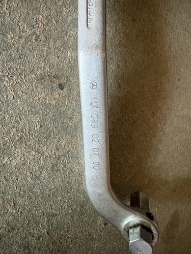 Hazet 2760 oil - service, wrench
